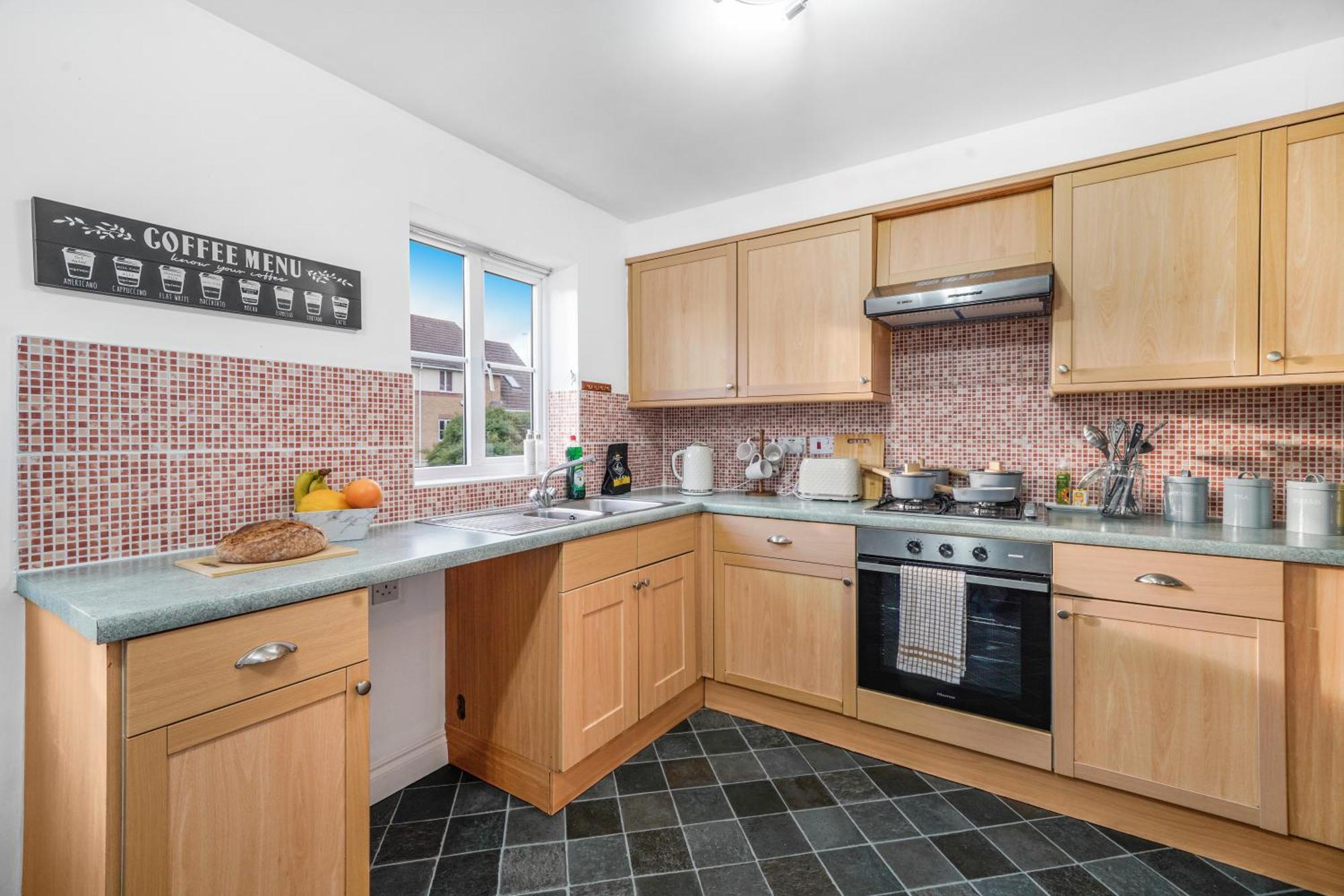 Station & Shops 3Min Walk I Heathrow 15 Mins I X2 Ensuites I Parking X2 Лэнгли-Мэриш Экстерьер фото